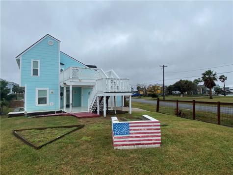 101 Donna Rockport TX 78382