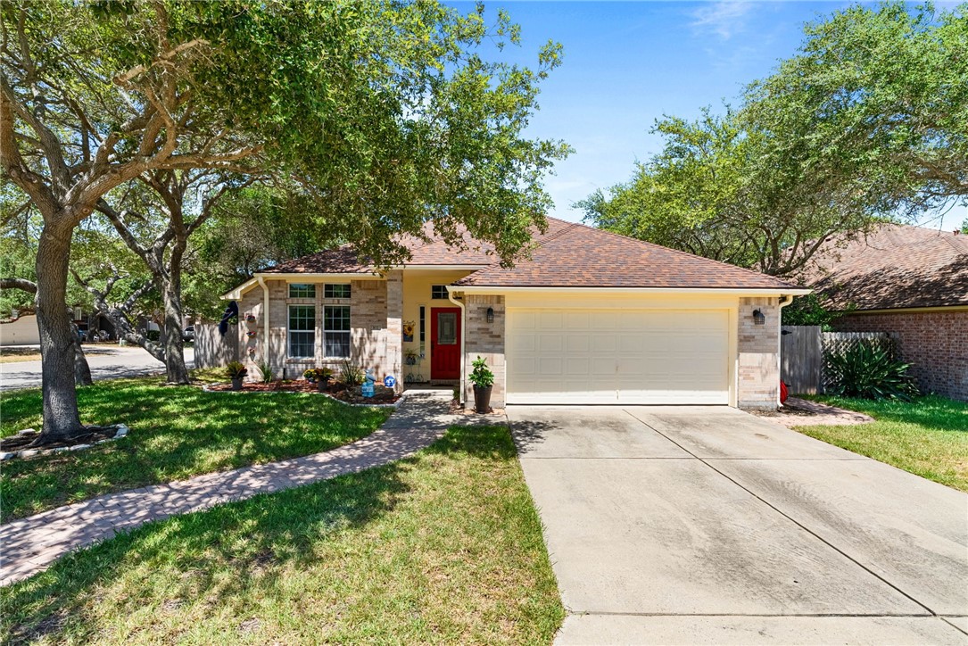 102 Plantation Drive Rockport TX 78382
