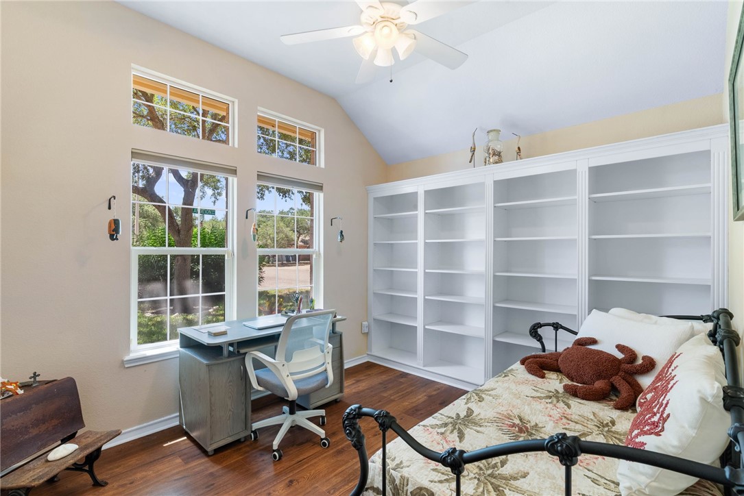 102 Plantation Drive Rockport TX 78382