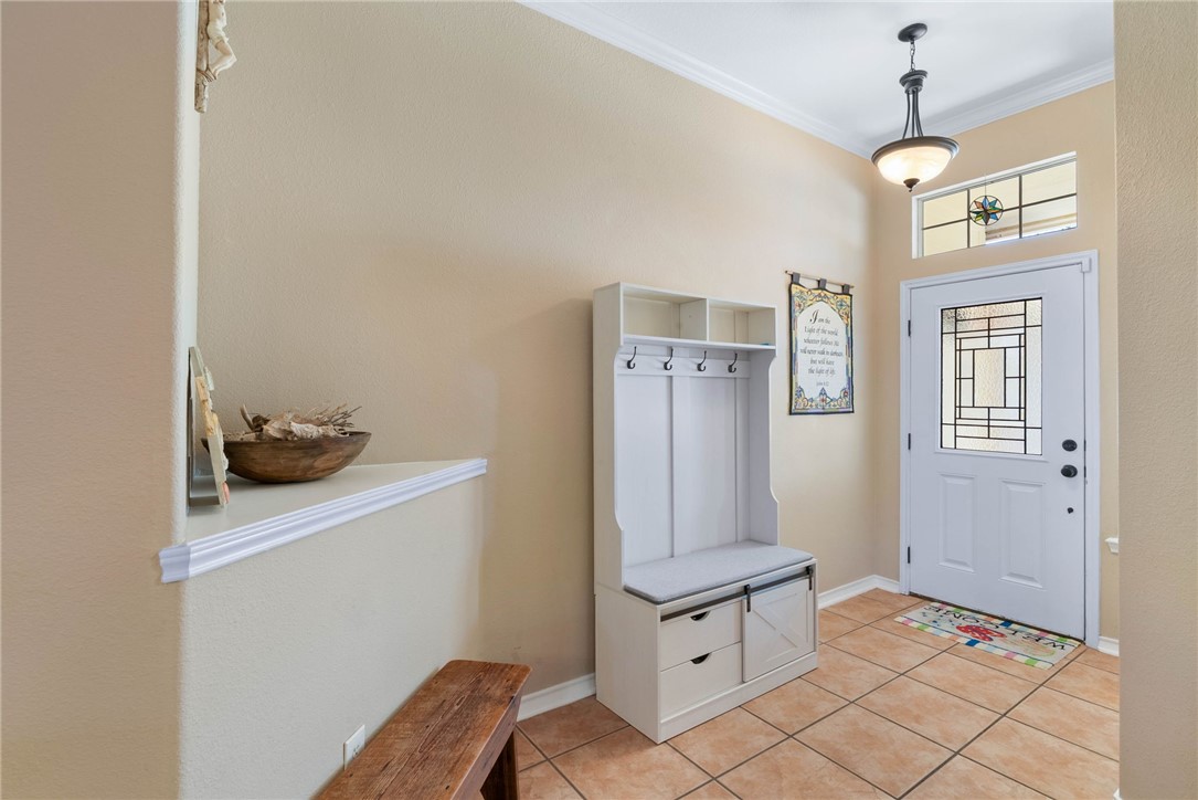 102 Plantation Drive Rockport TX 78382