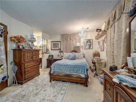 1906 Tara Drive Corpus Christi TX 78412