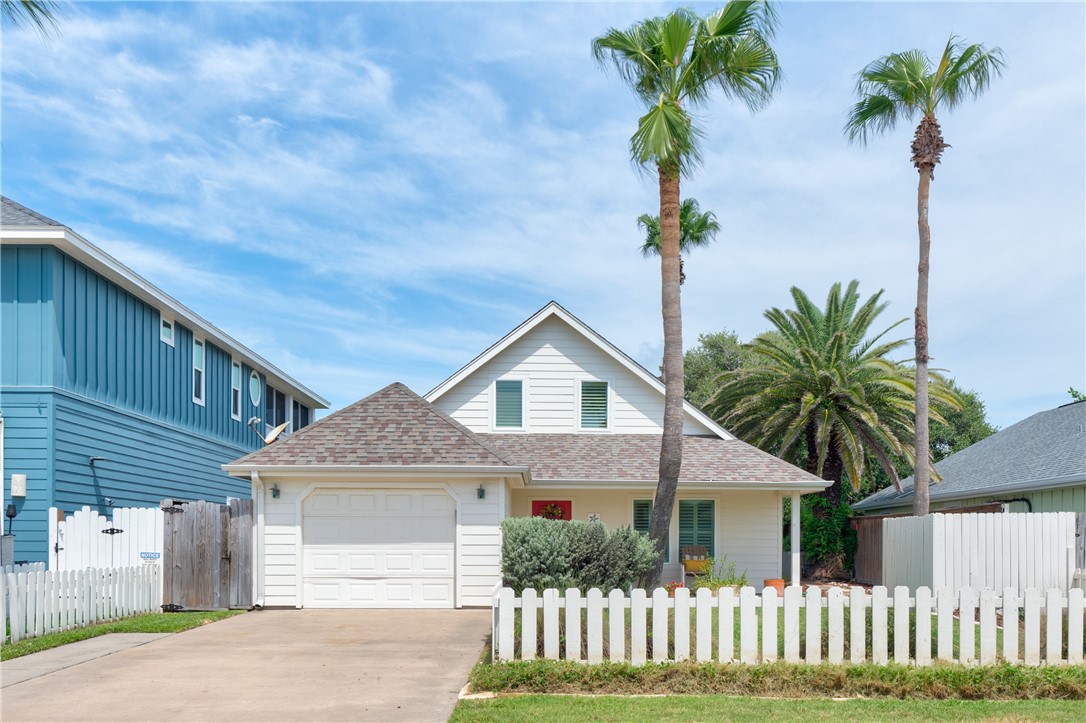 518 Corpus Christi Channel Port Aransas TX 78373