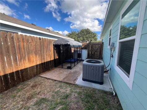 2076 S Saunders Street Aransas Pass TX 78336