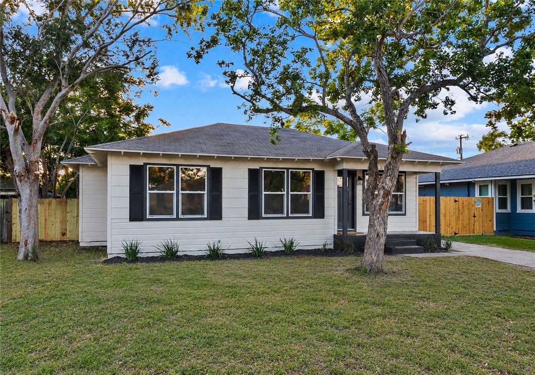 4105 Markins Drive Corpus Christi TX 78411