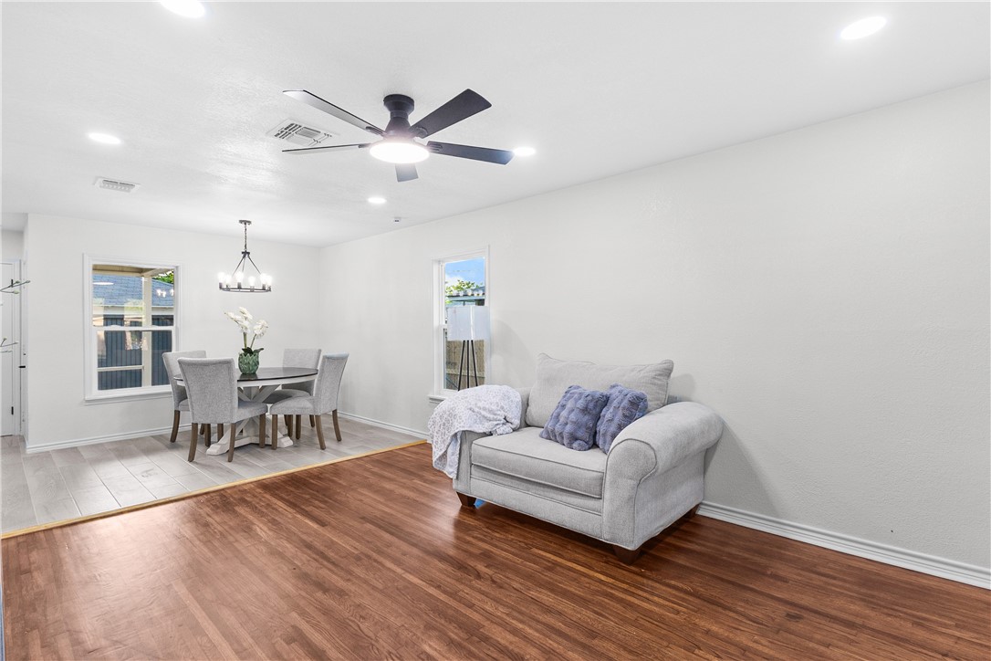 4105 Markins Drive Corpus Christi TX 78411