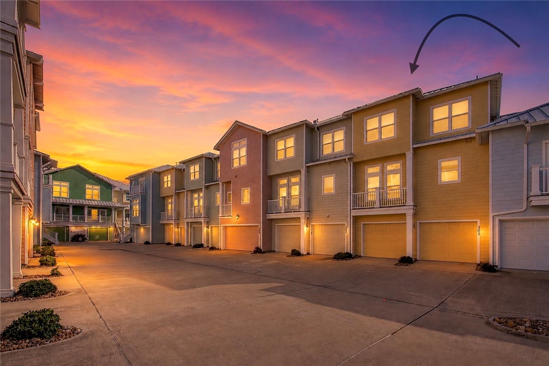 Corpus Christi TX, 14890 Granada Drive, Unit 302