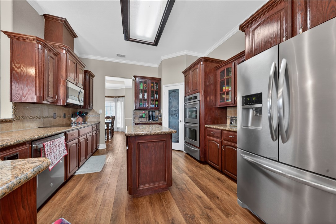 2414 Santa Maria Corpus Christi TX 78415