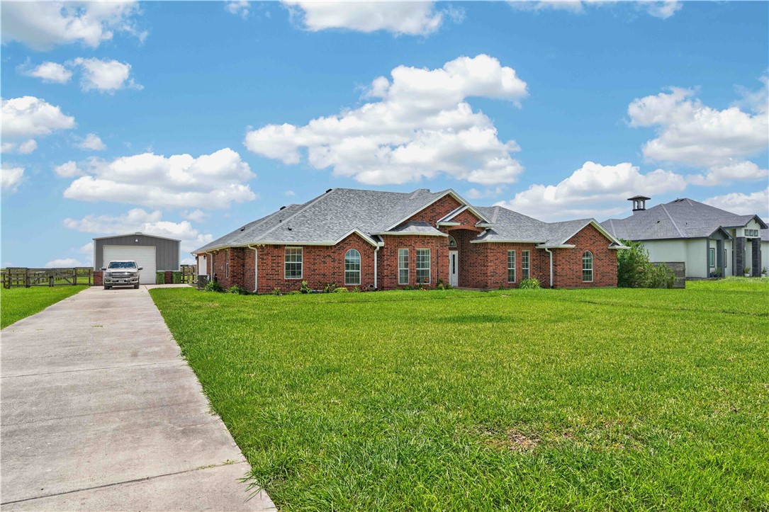 2414 Santa Maria Corpus Christi TX 78415
