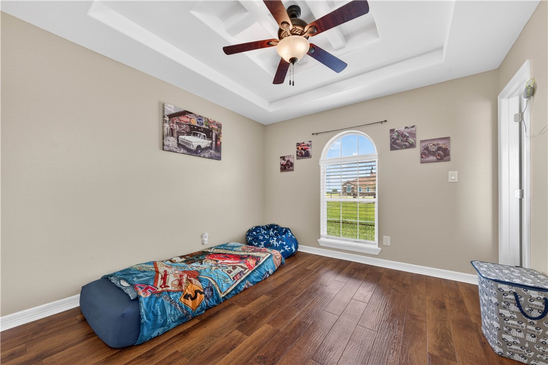 2414 Santa Maria Corpus Christi TX 78415