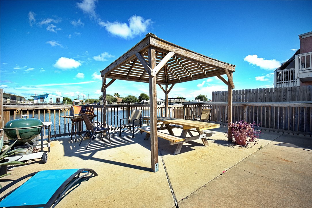 4141 Whiteley Drive Unit 405 Corpus Christi TX 78418