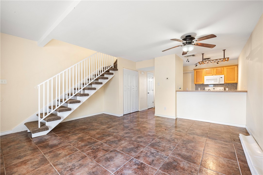 4141 Whiteley Drive Unit 405 Corpus Christi TX 78418