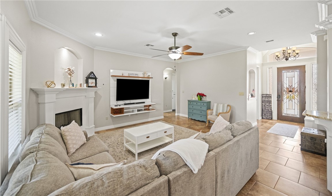 3817 Kangaroo Court Corpus Christi TX 78414