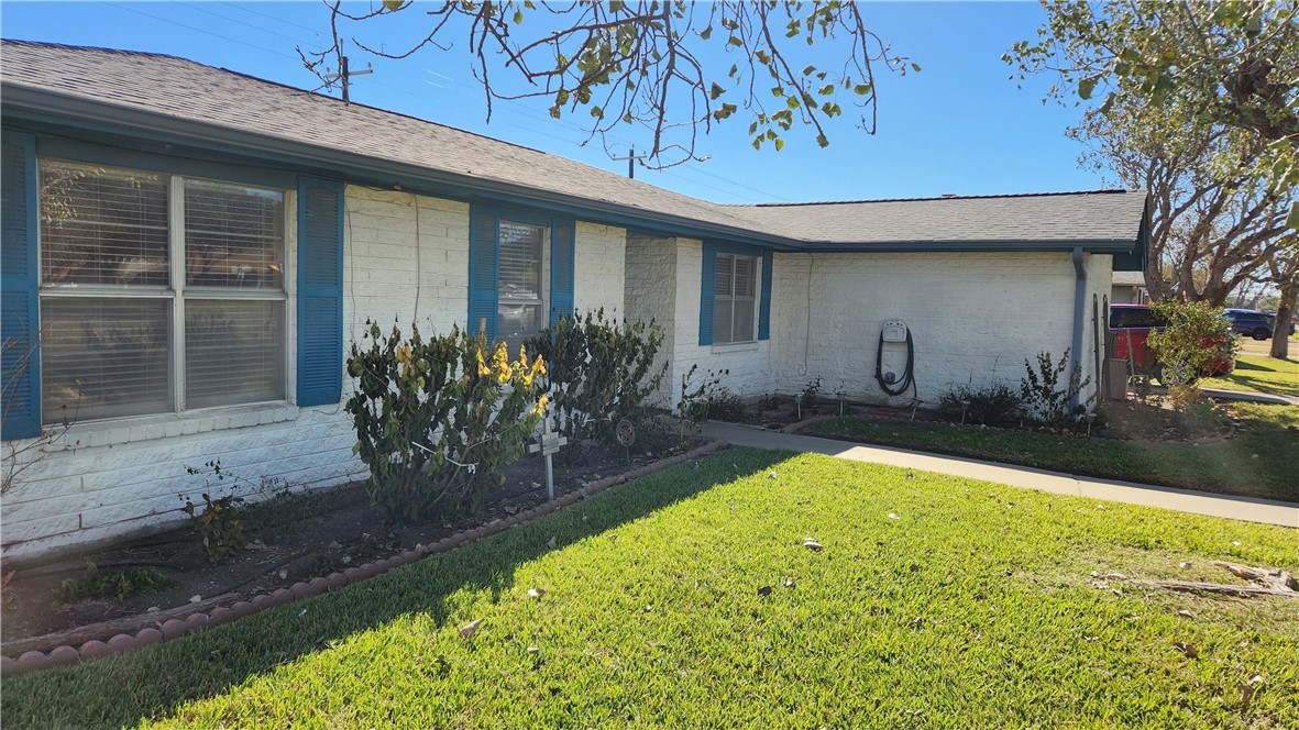 2224 Memorial Parkway Portland TX 78374