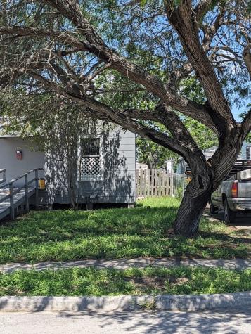 2637 Lynch Street Corpus Christi TX 78404