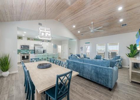 3087 S 11th Street 400 Port Aransas TX 78373