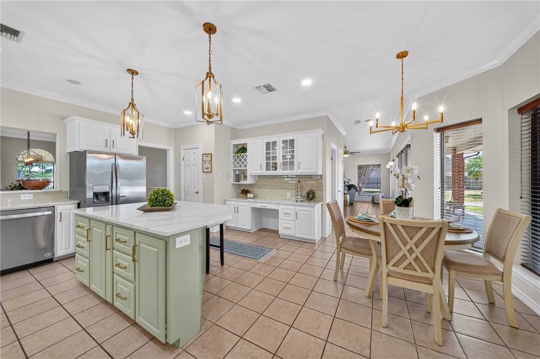 5625 King Acres Drive 1 Corpus Christi TX 78414