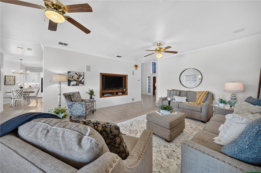 5625 King Acres Drive 1 Corpus Christi TX 78414