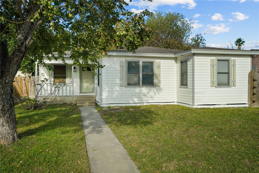 461 W Clark Drive Corpus Christi TX 78415