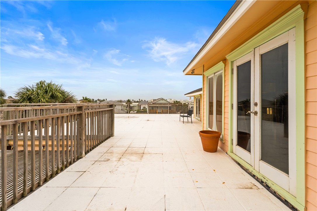 400 S 12th Street Port Aransas TX 78373