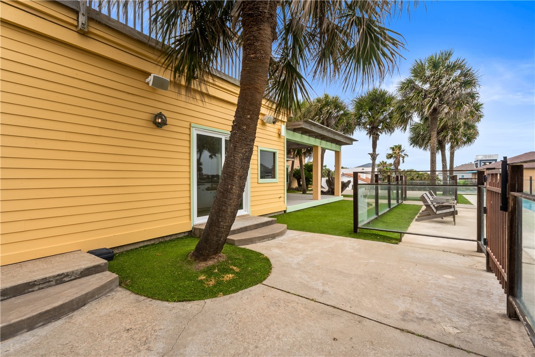 400 S 12th Street Port Aransas TX 78373