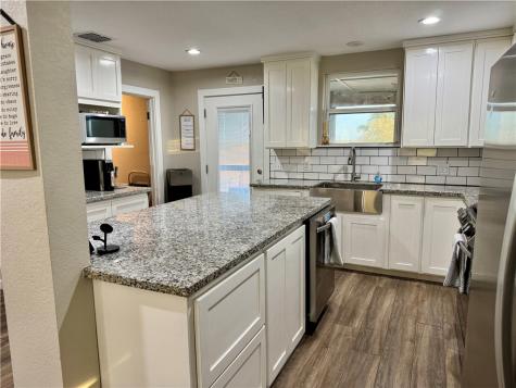 626 Fm 1358 Three Rivers TX 78071