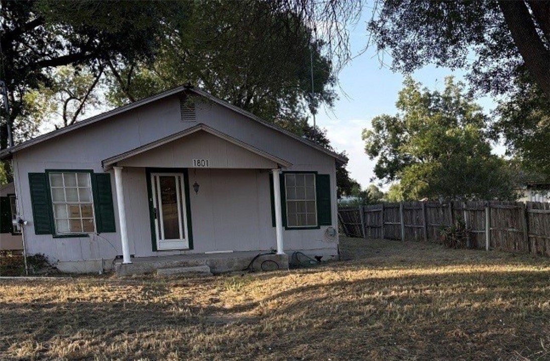 1801 E Highway 285 Falfurrias TX 78355