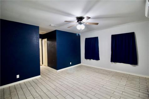 843 W H Avenue Kingsville TX 78363