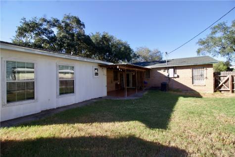 843 W H Avenue Kingsville TX 78363