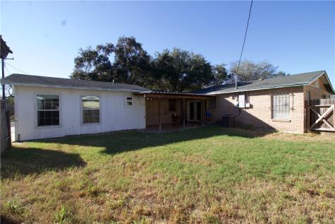 843 W H Avenue Kingsville TX 78363