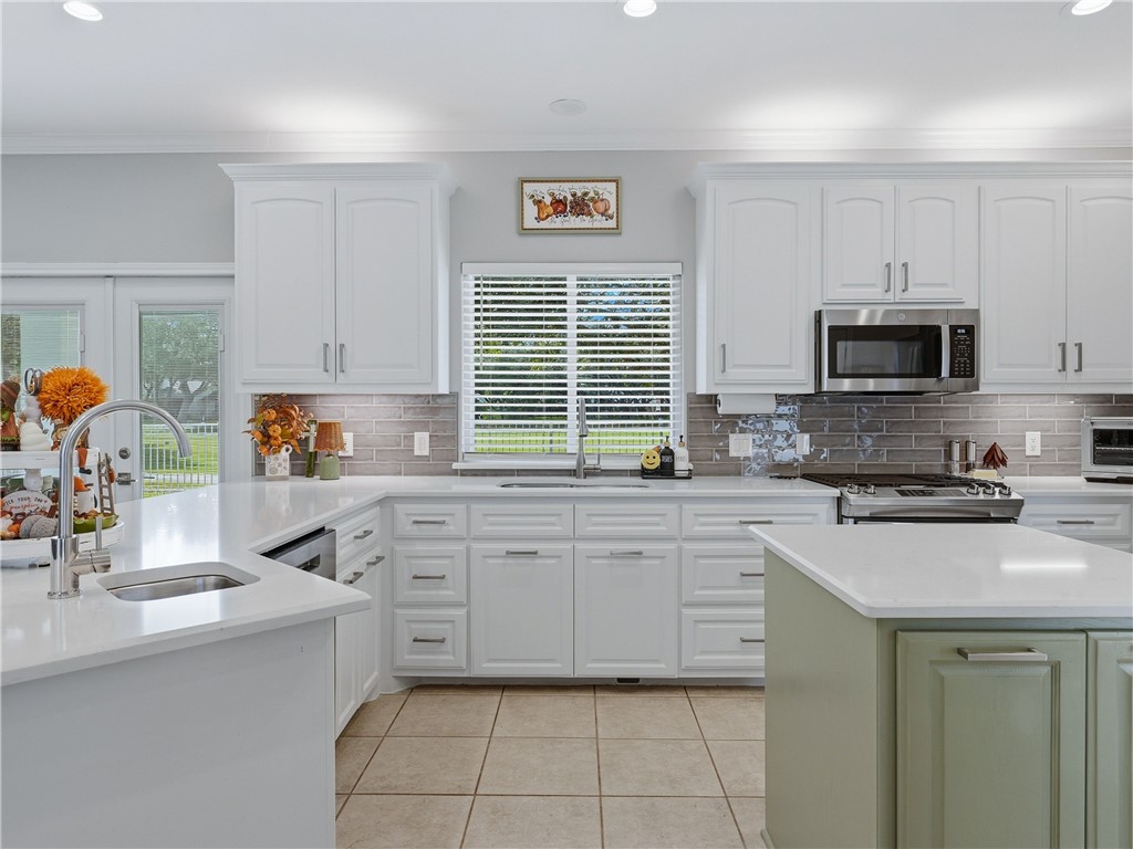 113 Cedar Ridge Drive Rockport TX 78382