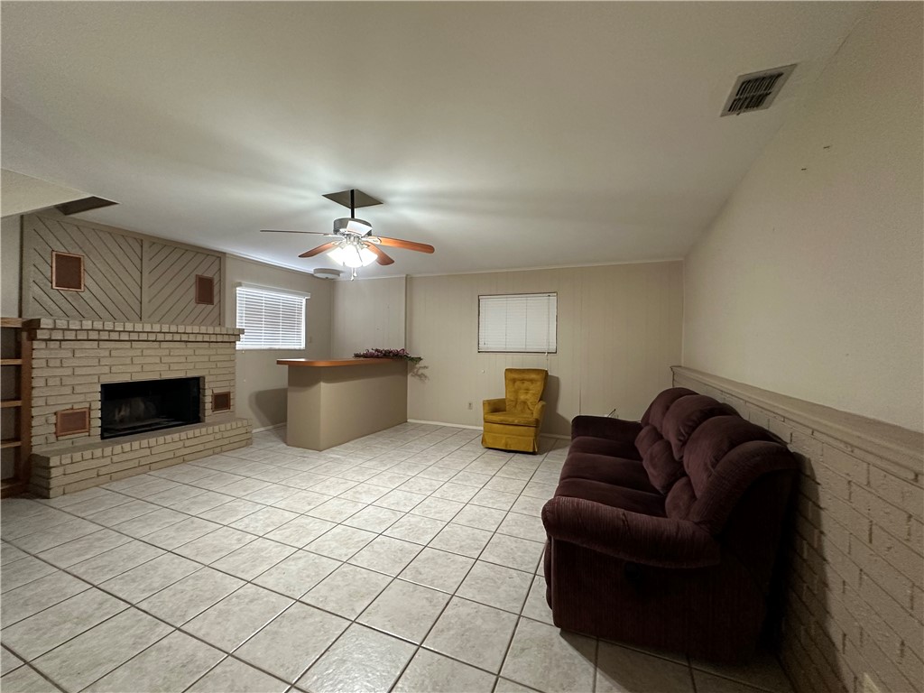5326 Alejandro Street Corpus Christi TX 78415