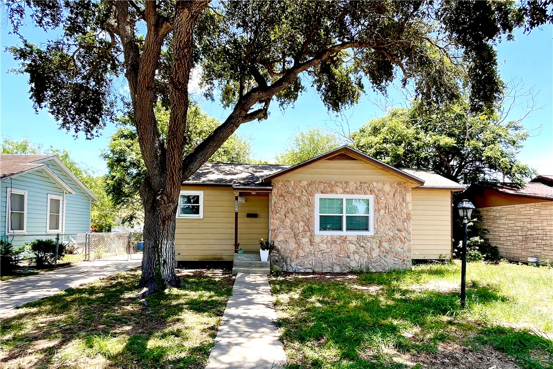 4046 Green Grove Drive Corpus Christi TX 78415