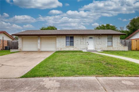 1011 Starlite Drive Portland TX 78374