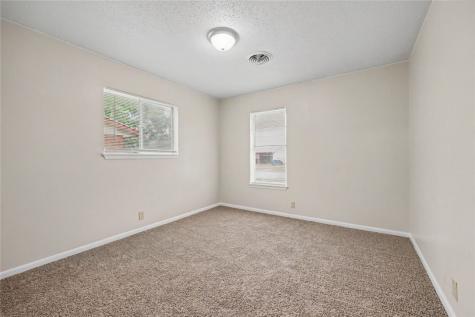 1011 Starlite Drive Portland TX 78374