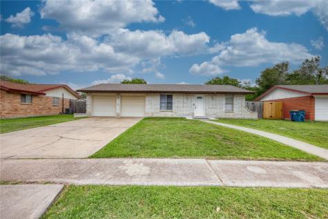 1011 Starlite Drive Portland TX 78374