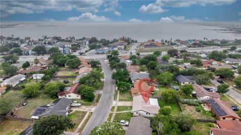 1011 Starlite Drive Portland TX 78374