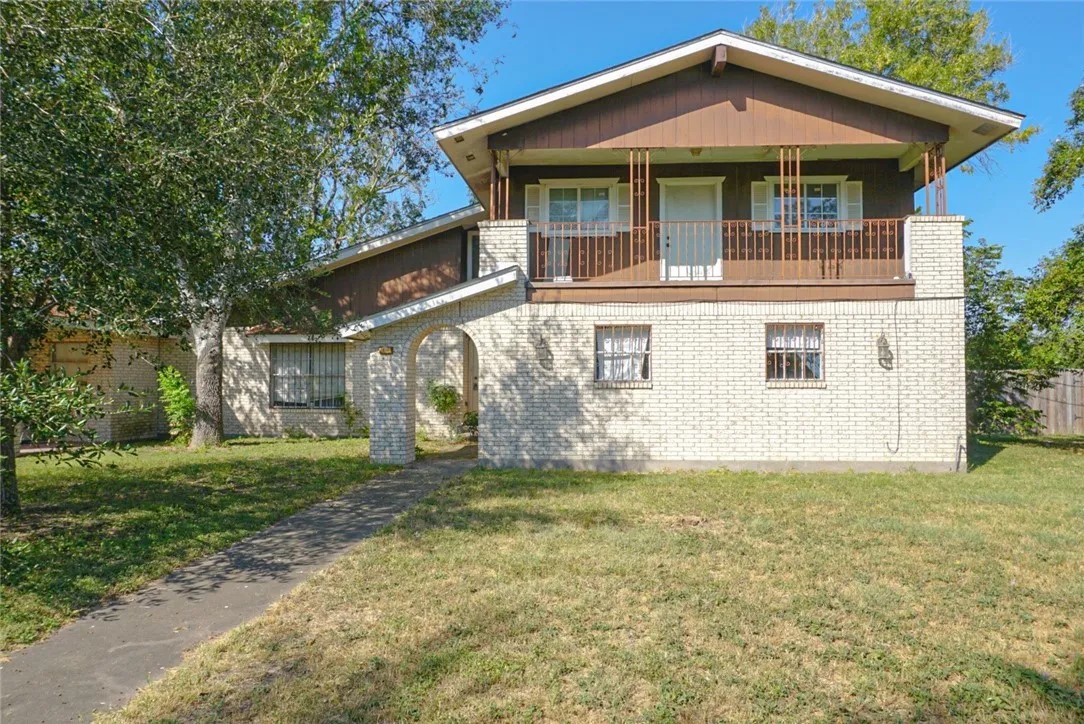 600 S Minnesota Street Beeville TX 78102