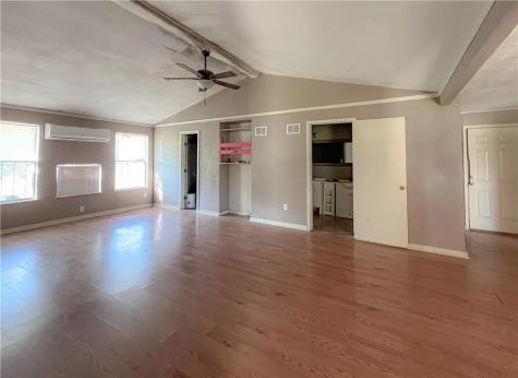 600 S Minnesota Street Beeville TX 78102