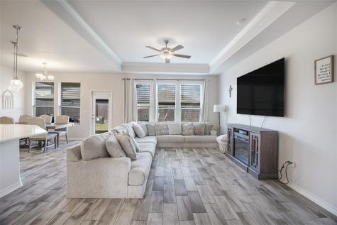 1012 Ocean Breeze Portland TX 78374