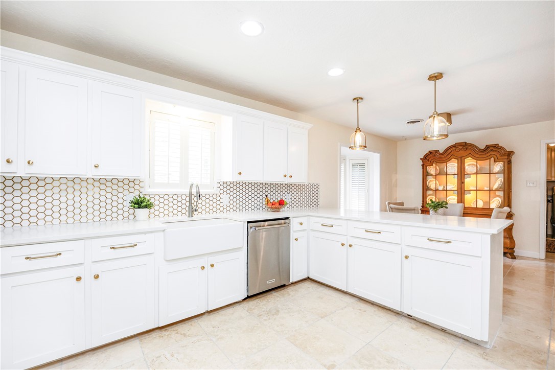 6321 Saint Andrews Drive Corpus Christi TX 78413