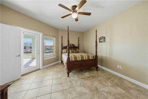 227 Windjammer Street Rockport TX 78382