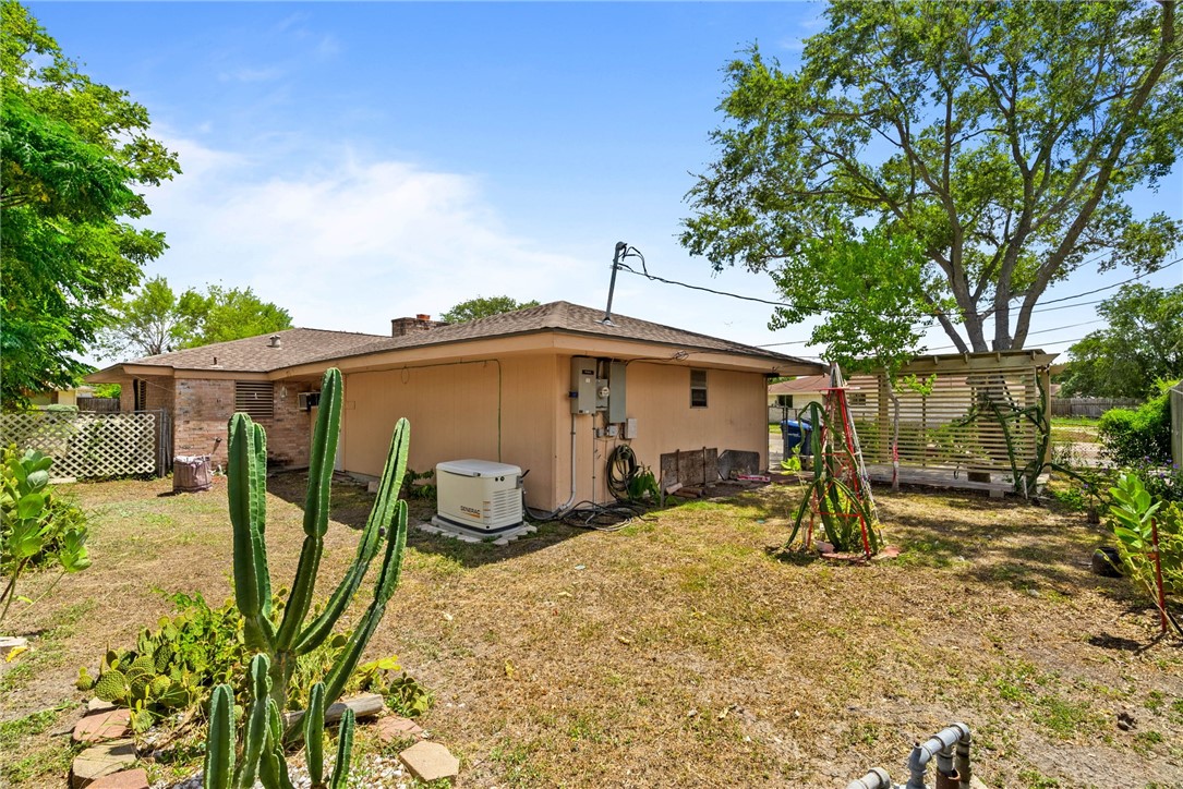 3341 Lynnwood Lane Corpus Christi TX 78415