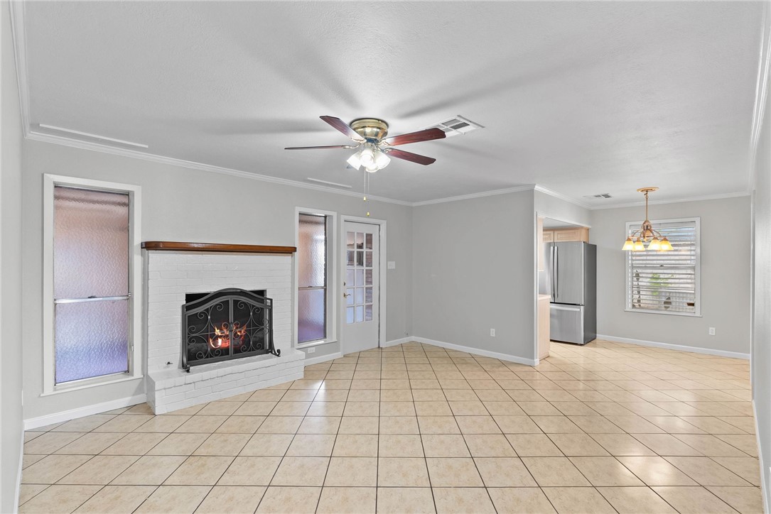 3341 Lynnwood Lane Corpus Christi TX 78415