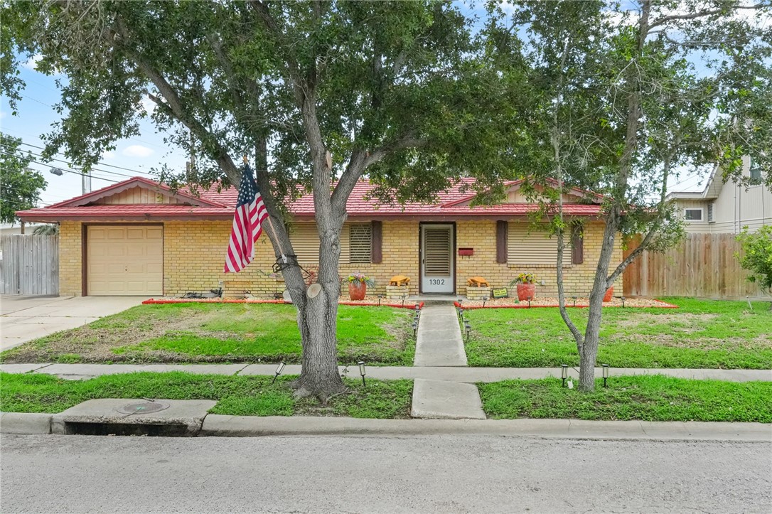 1302 Aswan Drive Corpus Christi TX 78412