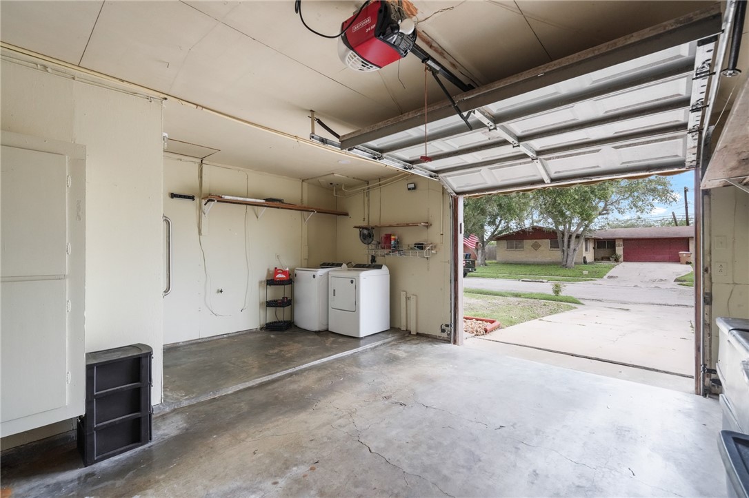 1302 Aswan Drive Corpus Christi TX 78412
