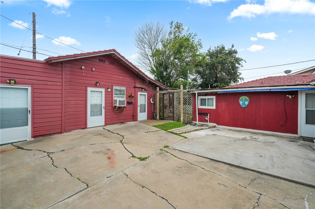 1302 Aswan Drive Corpus Christi TX 78412