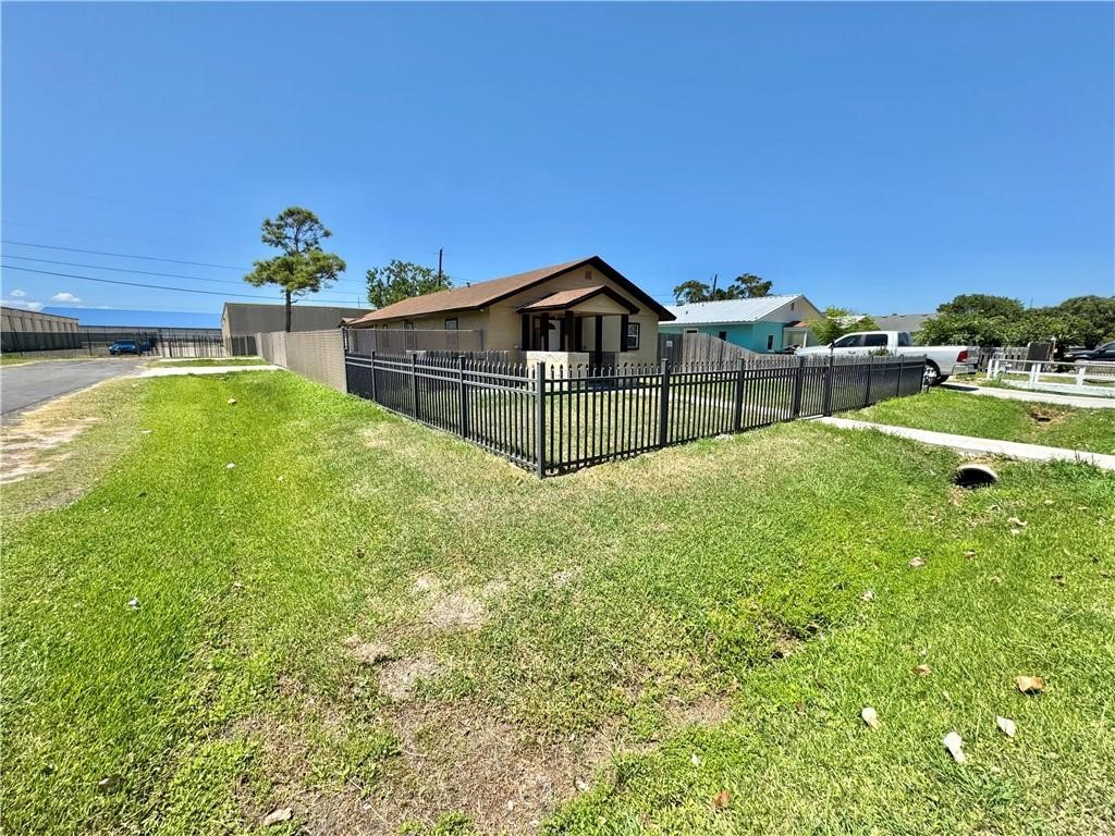 1238 Baywood Lane Corpus Christi TX 78418