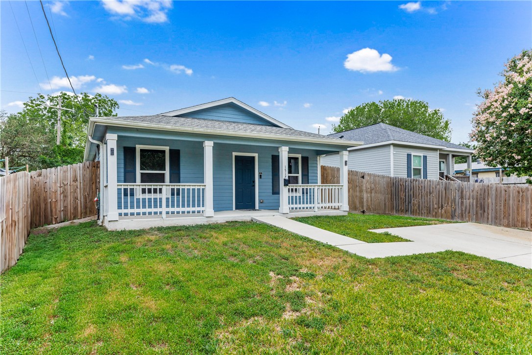 1517 Dorado Street Corpus Christi TX 78417
