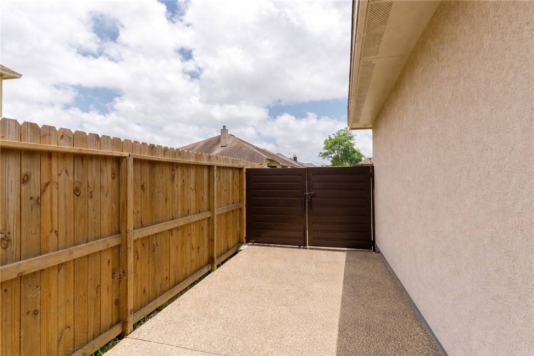 3630 Giants Drive Corpus Christi TX 78414