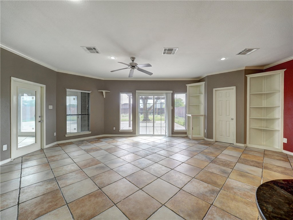 8206 Etienne Drive Corpus Christi TX 78414